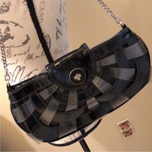 Sondra Roberts faux patent leather & vinyl wide basketweave chain strap bag